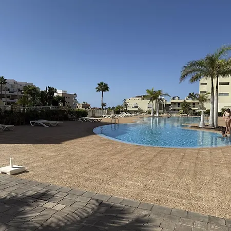 Paradise Oasis Palm Mar By Deihu Experiences Apartamento